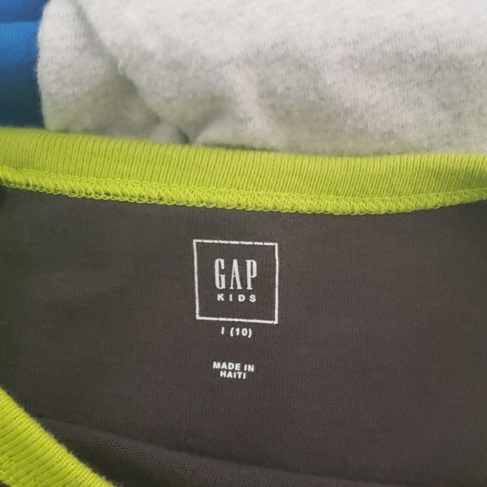 3pk GAP Long Sleeve Shirts - Picture 3 of 7